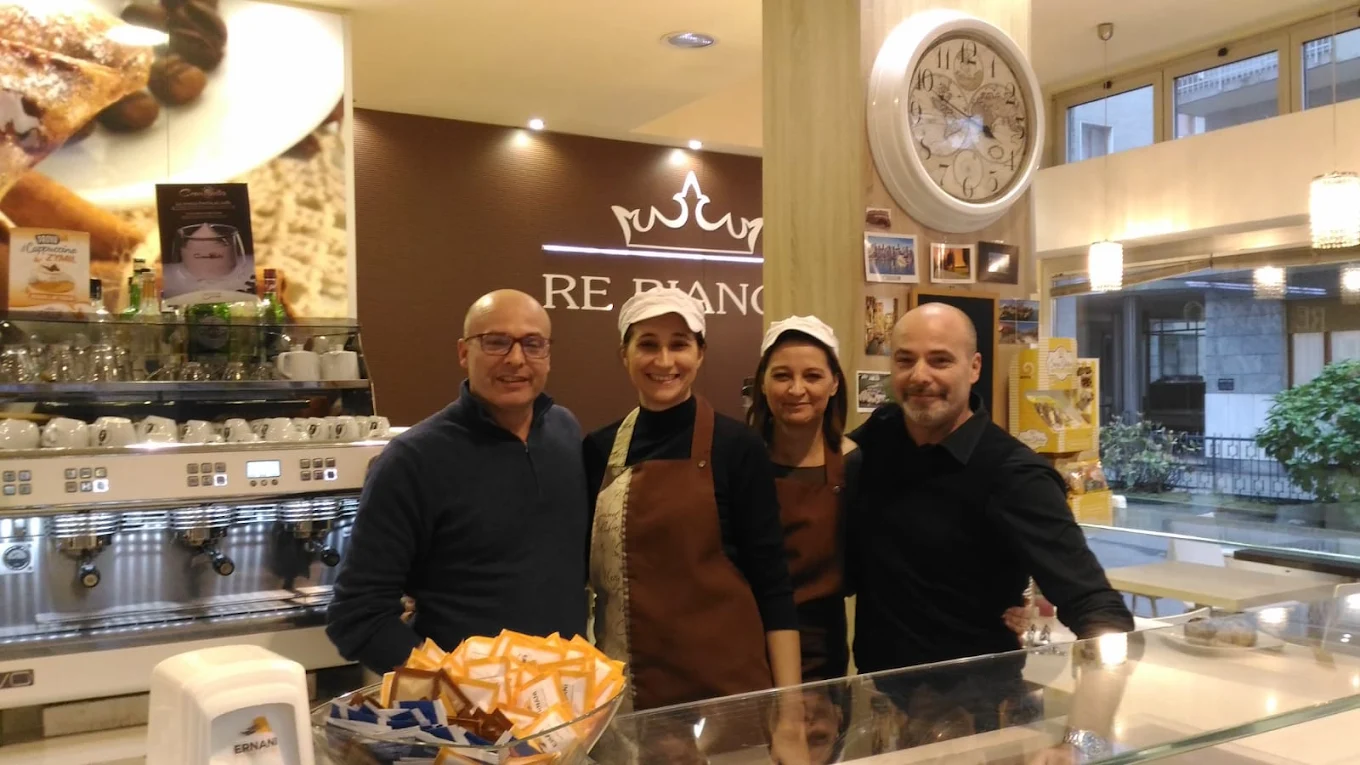 Lo staff del Bar Re Bianco